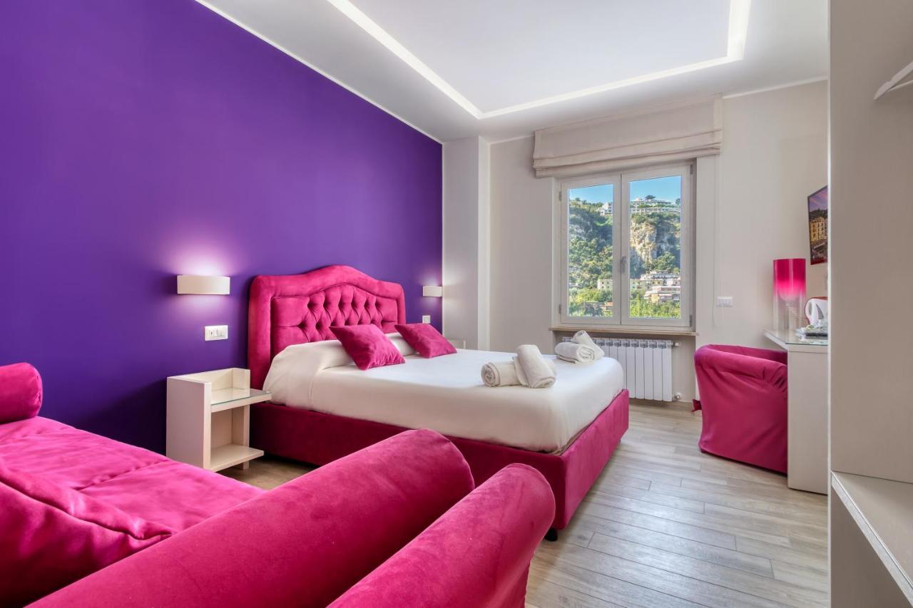 Tiffany Suites Sorrento Exterior photo